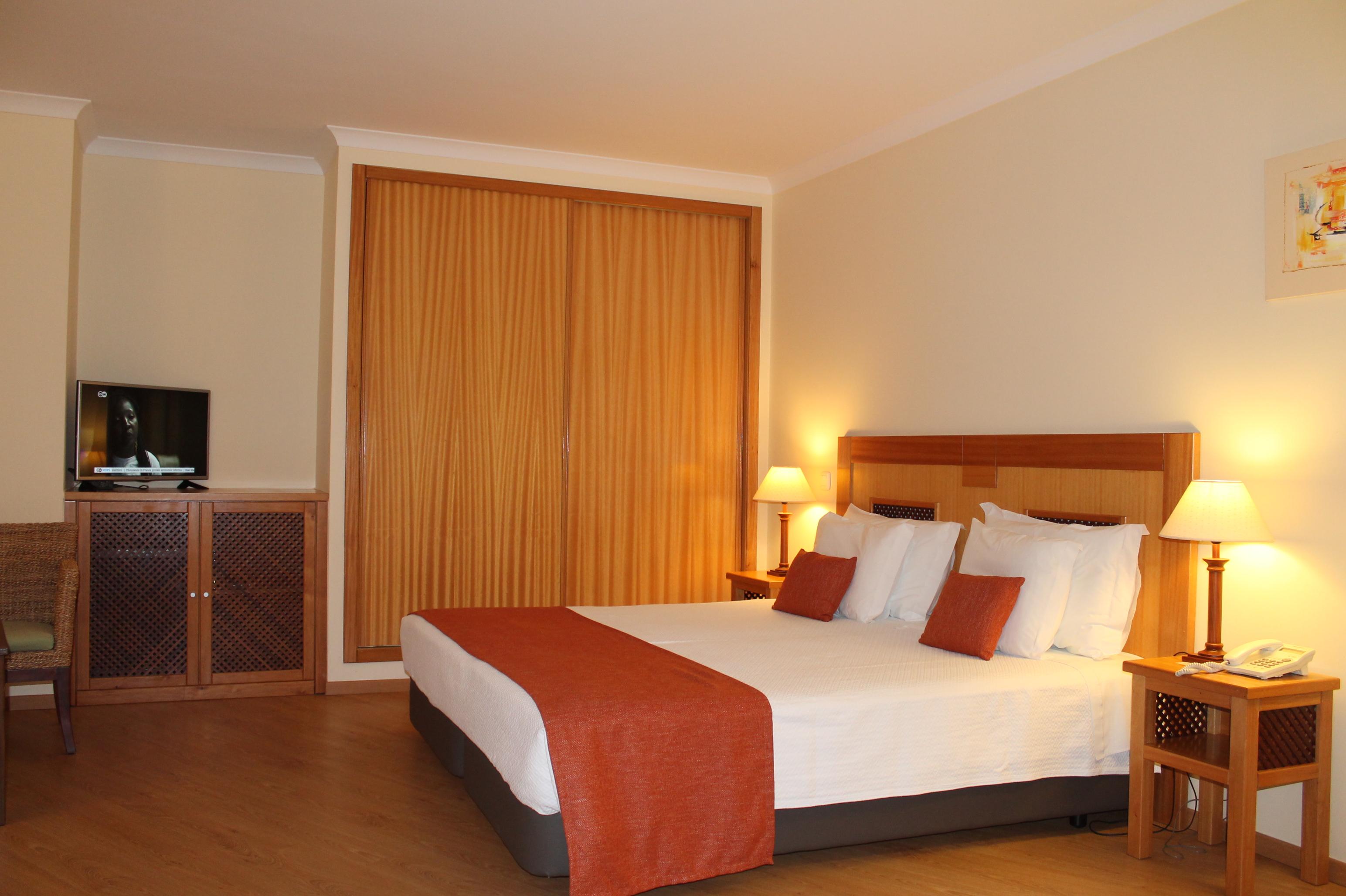 Quinta Dos Poetas Nature Hotel & Apartments Pechao Exterior photo
