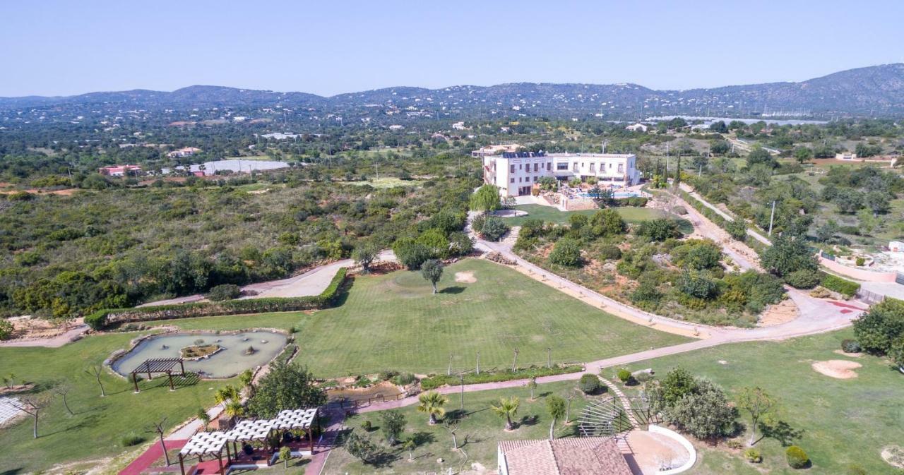 Quinta Dos Poetas Nature Hotel & Apartments Pechao Exterior photo